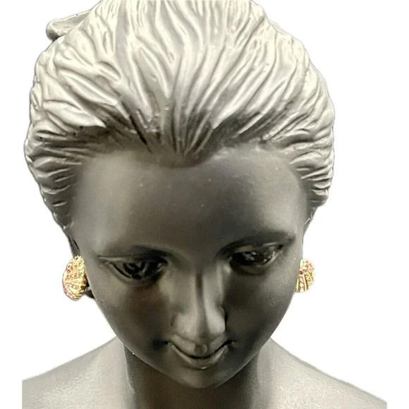 Baublebar Dainty Ombre Pink Crystal Accent Gold Mini Mykonos Clam Stud Earrings - Picture 5 of 5